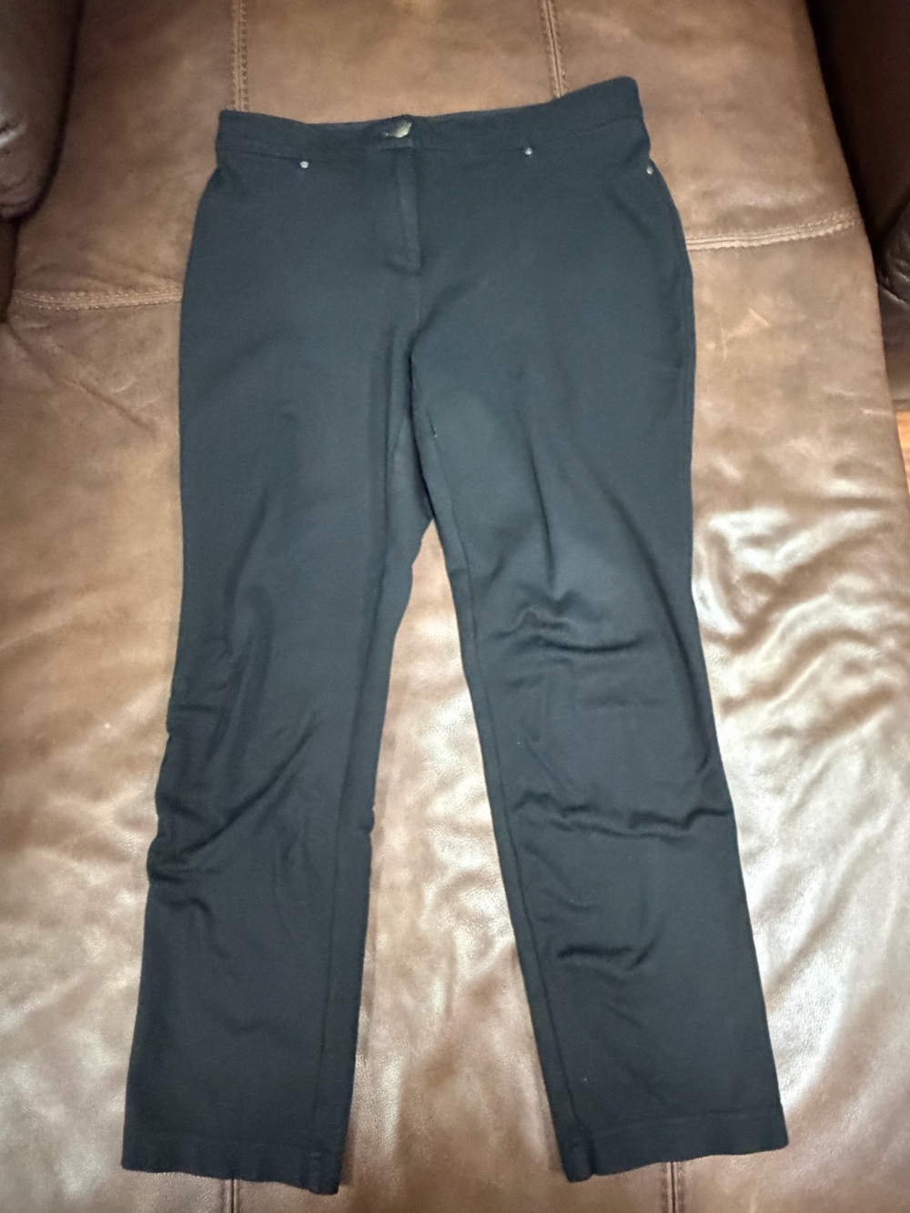 Chico's Black Slim .5 or sz 6 pants #265